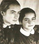 Брыльска с сестрой Ядвигой