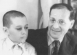 БОЯРСКИЙ Арон Яковлевич с сыном (примерно 1948 год)