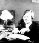 Берггольц_7_Анна Ахматова и Ольга Берггольц. Ленинград, 1947