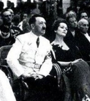 Гитлер_14_на приеме у Риббентропа с актрисой Ольгой Чеховой. Германия, 1939