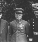 Майский И.М., генерал-лейтенант Голиков Ф.И. и контр-адмирал Харламов Н.М. Лондон 1941 г.