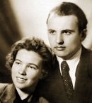 Горбачев_4_Раиса Титаренко и Михаил Горбачев накануне свадьбы, 1953