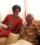 Мишель Обама с дочерьми и Нельсон Мандела