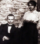 Хрущев_7_с женой Ефросиньей, 1916