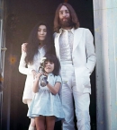 Леннон_2_с Йоко Оно и ее дочерью Кьоко от первого брака, 1969
