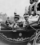 Сюаньтун_5  с императором Японии Хирохито во время визита в Японию. 9 апреля 1935 г.
