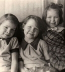 Губайдулина_2_(справа) с сестрами