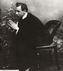 Б. С. Глаголин в роли Шерлока Холмса. 1907