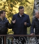 Дмитрий Медведев, Виктор Янукович и Владимир Путин