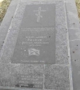 Памятная плита на могиле М. А. Беренса
