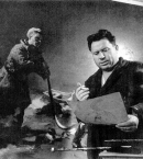 Бабасюк_3_ в мастерской у картины Труженики войны, 1960