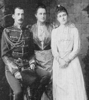  Королева Эллинов Ольга Константиновна с Великим князем Павлом Александровичем и дочерью Александрой 
