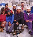 Команда «Консультантов по приключениям» перед трагическим восхождением в 1996 г.